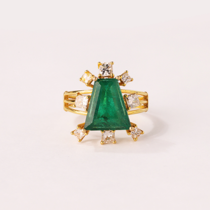 Emerald Enclave Ring