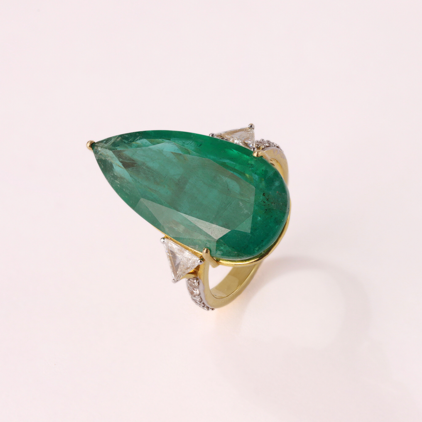 Classy Pear Emerald Ring