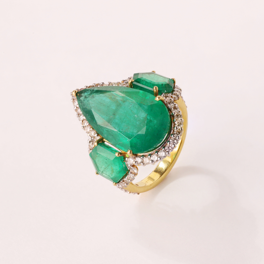 Pear Emerald Ring