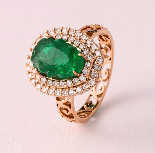 Joséphine Emerald Ring